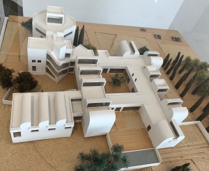 Maquete da Fundação Miró, projeto de Josep Lluís Sert